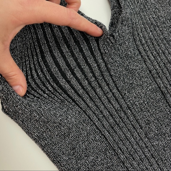 Forever 21 Silver Black Stretch Knit Tank Top M - Picture 6 of 11